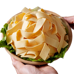 Bandes de tofu congelées, bandes de tofu Qian <span class=keywords><strong>Zhang</strong></span> en vrac pour soupes et sautés - Product Image 1