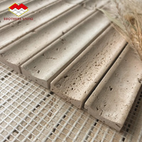 Mosaïque en marbre cannelé en pierre de travertin naturel pour la décoration murale intérieure et la décoration des hôtels et villas