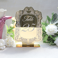 Numéros de table de mariage miroir doré avec support en acrylique de luxe Signalisation de mariage de forme irrégulière pour décoration de table