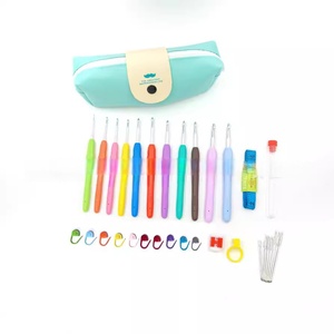 Charmkey Sợi Dệt Kim Công Cụ 11 Cầu Vồng Crochet Móc Thiết Lập Đầy Màu Sắc Tpr Mềm Xử Lý Nhôm Crochet Móc Sợi Móc Túi - Product Image 4