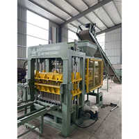Machine à blocs de béton QT4-15 produisant 5 types de briques en ciment et de blocs creux entièrement automatiques, ligne de production