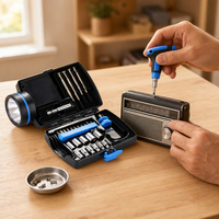 Kit d'outils manuels promotionnel de 26 pièces pour l'entretien domestique et le bricolage, avec fonction lampe de poche, vente en gros usine