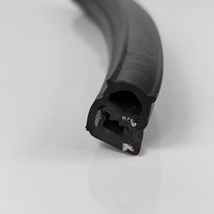 Joint d'étanchéité en caoutchouc pour bord <span class=keywords><strong>de</strong></span> <span class=keywords><strong>porte</strong></span> <span class=keywords><strong>de</strong></span> voiture Bande d'étanchéité pour remplissage <span class=keywords><strong>de</strong></span> fond <span class=keywords><strong>de</strong></span> <span class=keywords><strong>porte</strong></span> <span class=keywords><strong>de</strong></span> garage Bandes d'étanchéité en caoutchouc pour voiture Garniture étanche - Product Image 1