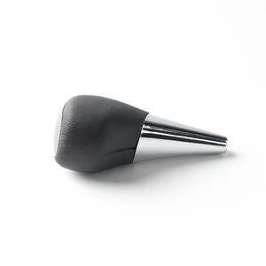 Pomo de palanca de cambios de cuero ergonómico para Toyota Camry Highlander - Product Image 1
