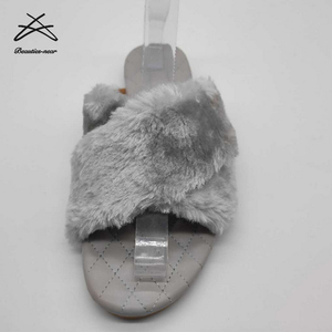 Moda donna coperta croce morbida pelliccia calda <span class=keywords><strong>scarpe</strong></span> basse pantofola pelosa peluche invernale all'aperto per scivoli pantofole donna - Product Image 5