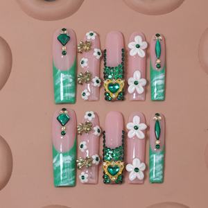 Venta al por mayor de pegatinas de uñas acrílicas de alta gama, hechas a mano, uñas postizas cuadradas largas de cobertura completa y uñas postizas degradadas de alta calidad. - Product Image 1