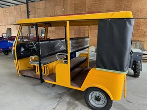 Triciclo Eléctrico <span class=keywords><strong>de</strong></span> Alta Capacidad, Tuk Tuk, 3 Filas <span class=keywords><strong>de</strong></span> Asientos Opuestos, 9 Plazas, Rickshaw <span class=keywords><strong>de</strong></span> Pasajeros, Aprobado por la CE, 70 km/h, Taxi <span class=keywords><strong>de</strong></span> Tres Ruedas - Product Image 5
