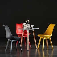 Chaise de salle à manger moderne et décontractée de style scandinave en résine plastique, couleur beige Wimbledon, blanc coloré, noir, dossier en forme de tulipe, confortable, en PP