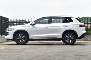 รถยนต์นำเข้า BYD Song Pro DM-i PHEV SUV ระยะทางวิ่งด้วยไฟฟ้า CLTC 301 กม. เครื่องยนต์ 1.5 ลิตร ชาร์จเร็ว 20 นาที รุ่นใหม่ล่าสุด - Product Image 3