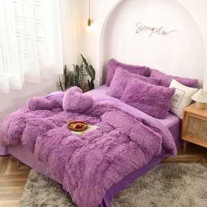 En gros luxe roi/reine taille fausse fourrure velours plaine shaggy vison moelleux peluche literie couette lit housse de couette ensemble de draps - Product Image 1