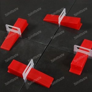 Kit de nivellement de carrelage John Tools 8119-8S avec cale, pince à clip, niveleur de carrelage, meilleur outil d'installation de carrelage manuel, système de nivellement - Product Image 2