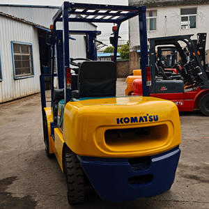 Montacargas Diésel Usado de 3T con Motor y Caja de Cambios Originales de Japón, Modelo 2024, 1 Año de Garantía, para Restaurantes y Talleres de Reparación de Maquinaria - Product Image 4
