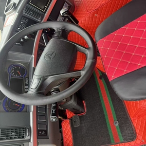 Grúa móvil SANY STC550T5 usada de 55 toneladas con pluma de 46 m, brazo auxiliar de 16 m, motor Weichai, grúa hidráulica sobre camión en venta - Product Image 5