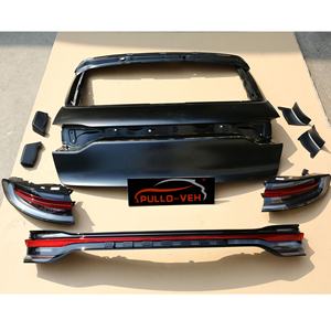 Pièces de rechange automobiles pour porte arrière Porte de coffre et feux arrière pour Porsche pour Macan 2014-2017 modèle arrière 2020 modifié - Product Image 4