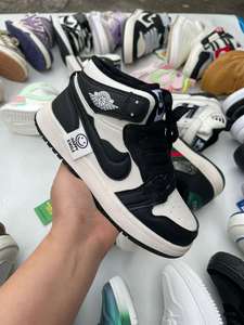 Sports Bulk <b>Used</b> Basketball <b>Shoes</b> 23 KG Popular High Quality Branded Men Mixed <b>Shoes</b> China - Product Image 3