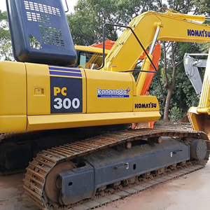 Excavatrice Komatsu PC300-8 d'occasion du Japon, 30 tonnes, moteur 197 kW, boîte de vitesses, composants principaux du PLC, bon prix, pas cher en vente - Product Image 2
