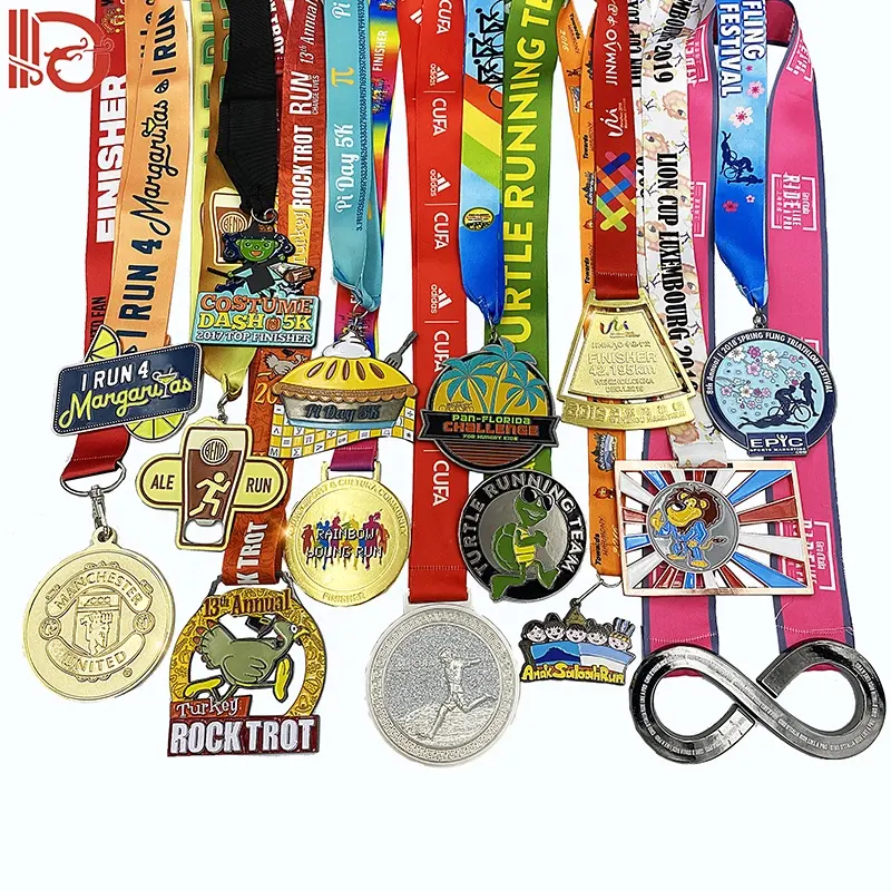 China Factory Price Customised Zinc Alloy Race 3D Blank Metal Gold Medals Sports Souvenir Medals Cheap Custom Medals Logo