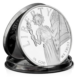 Moneda Conmemorativa de la Estatua de la Libertad, Bañada en Plata, Colección de los Estados Unidos de América - Product Image 1