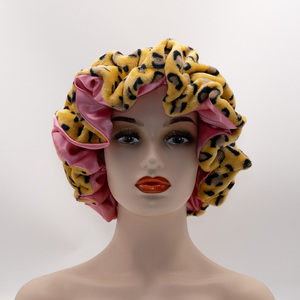 SOLPOP Bonnet de nuit pour femme en peluche motif léopard, doublure <span class=keywords><strong>satin</strong></span>ée double face, avec dentelle double couche à l'ourlet, idéal pour la maison - Product Image 3