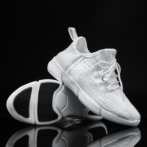 <span class=keywords><strong>Chaussures</strong></span> lumineuses à LED d'usine pour hommes, femmes et enfants, <span class=keywords><strong>chaussures</strong></span> <span class=keywords><strong>de</strong></span> sport décontractées, charge USB, <span class=keywords><strong>chaussures</strong></span> à LED clignotantes pour filles et garçons, baskets pour fête et <span class=keywords><strong>danse</strong></span> - Product Image 5