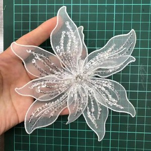 <span class=keywords><strong>Handmade</strong></span> nhân tạo đính cườm hoa <span class=keywords><strong>Sequins</strong></span> vá hoa cho trang trí đám cưới nhân tạo - Product Image 4