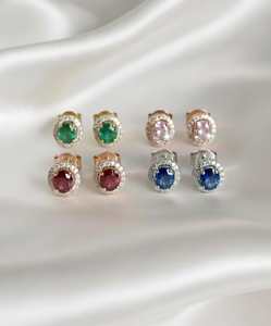 Pendientes de Oro de 14 Quilates con Piedras Preciosas Naturales/de Laboratorio en Forma Ovalada y Micro Pavé de Diamantes - Product Image 1