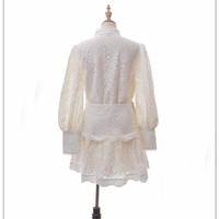 Ensemble 2 pièces sexy en dentelle pour femme : chemise à manches lanternes brodée de fleurs et jupe à volants taille haute