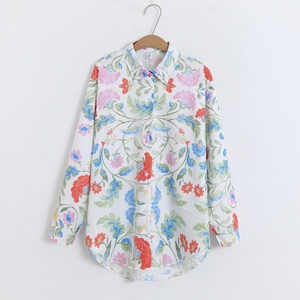 Camisa de Satén Francesa de Alta Gama para Mujer 2025 con Diseño Retro Tie-Dye, Manga Larga y Logotipo Frontal, Nuevo Estilo, Producto Extranjero de Nicho - Product Image 6