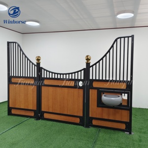 แผงคอกม้าทำจากไม้ไผ่เป็นมิตรกับสิ่งแวดล้อมกรอบชุบสังกะสีแผ่นด้านหน้าที่มั่นคงสำหรับฟาร์มขี่ม้า - Product Image 1