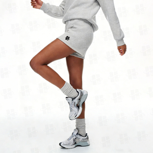 Pantalones Cortos Deportivos de Verano para Mujer, Personalizados con Bordado, de Algodón, Felpa Francesa, con Cordón Ajustable en la Cintura, Color Gris - Product Image 3