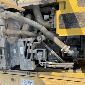 รถขุดโคมัตสึ PC130 มือสองสมรรถนะสูง สภาพเหมือนใหม่ พร้อมคุณสมบัติของรถขุดตีนตะขาบ - Product Image 4