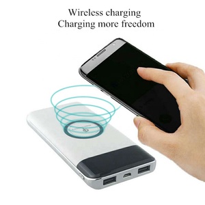 <span class=keywords><strong>Powerbank</strong></span> Wireless Ultra Sottile ad Alta Capacità con <span class=keywords><strong>Ricarica</strong></span> <span class=keywords><strong>Rapida</strong></span>, Batteria Li-Polymer IQ, Doppia Uscita USB, Display LED, Ingresso Micro USB - Product Image 4