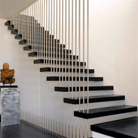 Escalier flottant en chêne DAIYA USA avec garde-corps en verre trempé
