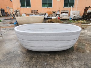 Baignoires Modernes Sur Mesure de Luxe, Exclusives en Marbre Blanc / Marbre Blanc et Bois, Autoportantes pour Salles de Bain de Villas et Hôtels - Product Image 3