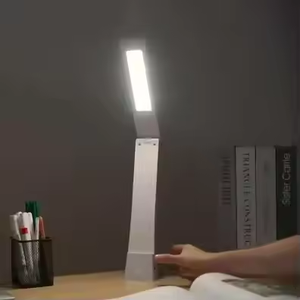 Lampada da tavolo oscurante senza elettrodi 24LED lampada a LED pieghevole ricaricabile USB - Product Image 5