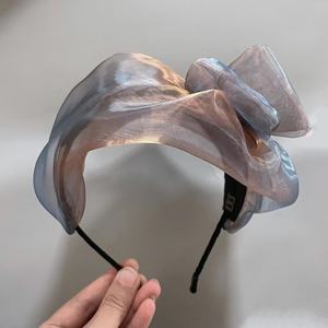 HZO-25029 elegante Tulle ampia parrucca alla moda fascia per capelli natale fascia per capelli da donna turbante da allenamento con fiocco fasce per la testa in Organza - Product Image 1