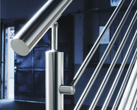 Accessoires de main courante d'escalier en acier inoxydable sur mesure, connecteurs de garde-corps modernes, installation intérieure et extérieure