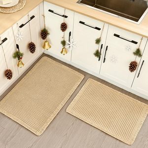 Wholesale Waffle <b>Bath</b> <b>Mat</b> Super Absorbent <b>Non</b> <b>Slip</b> <b>Bath</b> <b>Mats</b> for Bathroom Floor Machine Washable Bathroom Rugs with Tassels - Product Image 6