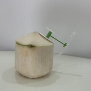 Ouvre-tête de noix de coco en plastique à ouverture facile avec fonction d'insertion de paille - Product Image 4
