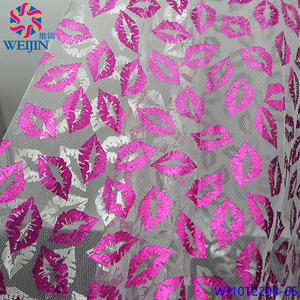 Venta caliente personalizado chapado en oro impreso Rosa rojo labio estampado hoja tul Malla tela brillante tejido de punto vestido Formal falda de escenario - Product Image 3