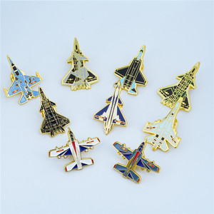 Thời Trang Kim Loại Vui Vẻ Máy Bay Ve Áo Pin Máy Bay Huy Hiệu Thẩm Mỹ Cứng Ve Áo Pin Tùy Chỉnh Kinh Dị Men <span class=keywords><strong>Pins</strong></span> Cho Ba Lô Quần Áo - Product Image 4