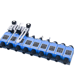 CY7C4211-15JXC Circuito Integrado de Memoria FIFO Cypress - Product Image 1