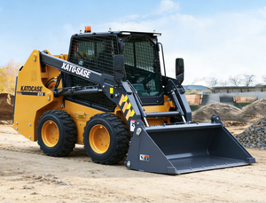 PENGIRIMAN GRATIS KATOCASE Pabrik Skid Steer China 3 ton Mesin Yuchai EPA 36800W <span class=keywords><strong>Bucket</strong></span> 0.45m Radius Putar Pendek Wheel <span class=keywords><strong>Loader</strong></span>. - Product Image 5