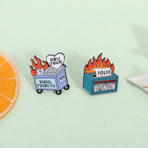 Épinglette en émail « Funny Shredder Incinerator Your Opinion » – Comment mon email m'a trouvé – Broche, badge de revers, bijoux, cadeau, vente en gros - Product Image 2