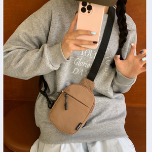 定制徽标简约牛津布男士女士胸包时尚斜挎包户外旅行手机袋 - Product Image 6