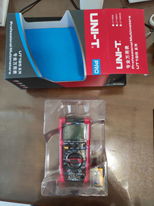 Multimètre professionnel UNI-T UT197PV NEUF - solar Pro - Product Image 2