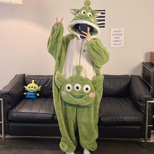 <span class=keywords><strong>Pijamas</strong></span> de mujer cálidos de gran tamaño de lana de Coral de invierno personalizados con estilo de dibujos animados <span class=keywords><strong>Pijamas</strong></span> de una pieza <span class=keywords><strong>para</strong></span> pareja Juego de rol - Product Image 6