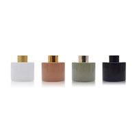 Bouteille diffuseur en verre vide en gros pour huiles essentielles d'aromathérapie et parfums d'intérieur avec bâtonnets et bouchon