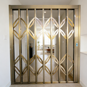 Barre di Sicurezza per Balconi con Chiusura Scorrevole, Design Postmoderno <span class=keywords><strong>in</strong></span> <span class=keywords><strong>Acciaio</strong></span> <span class=keywords><strong>Inox</strong></span> e Alluminio per Scuole e Magazzini - Product Image 3