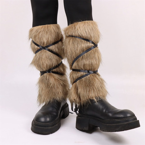 Viking médiéval ethnique Halloween fourrure pied chaussettes Cospla personnage accessoires - Product Image 1
